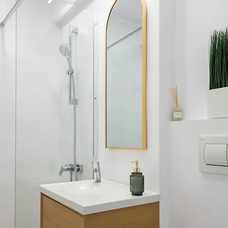 Aqua&lemon Calea Victoriei